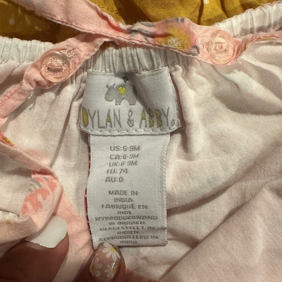 2 Dylan & Abby onesie 6-9 months ( #12) - Picture 7 of 9